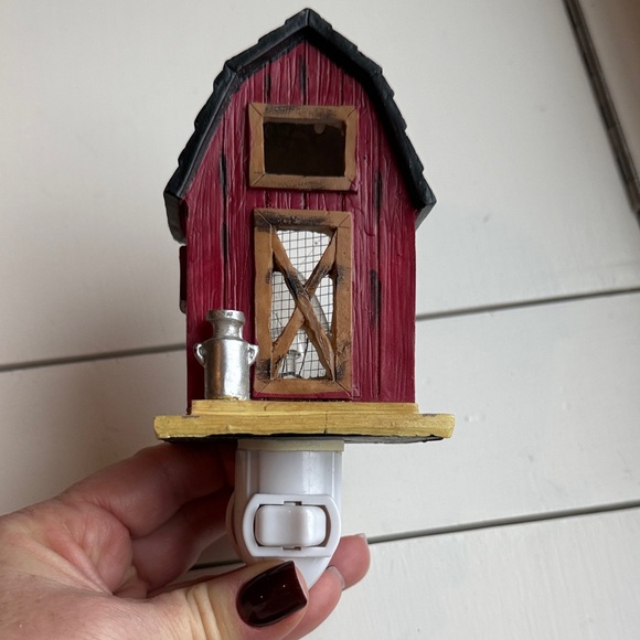 Rustic Red Barn Night Light - Picture 2 of 7